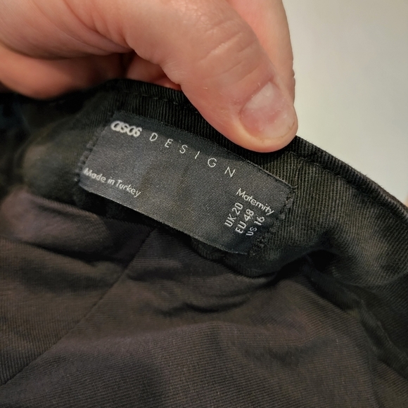 ASOS maternity black baggy jeans. Women's plus size 16. - Picture 4 of 16